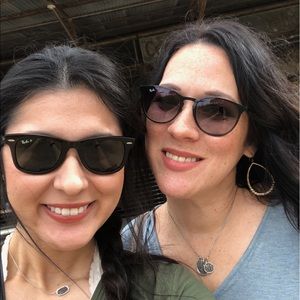 Meet your Posher, Lena